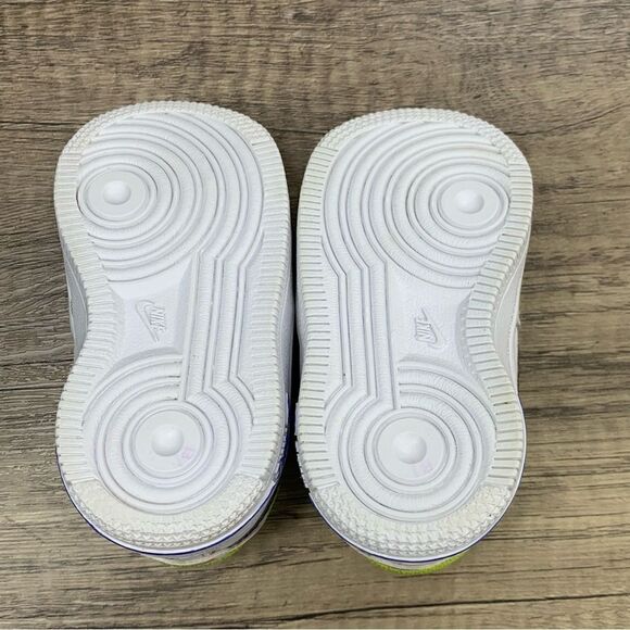 Nike~Infants~Air Force 1 Low LV8 TD~White/Multi-Color Sneakers~Size 4C - Picture 7 of 8